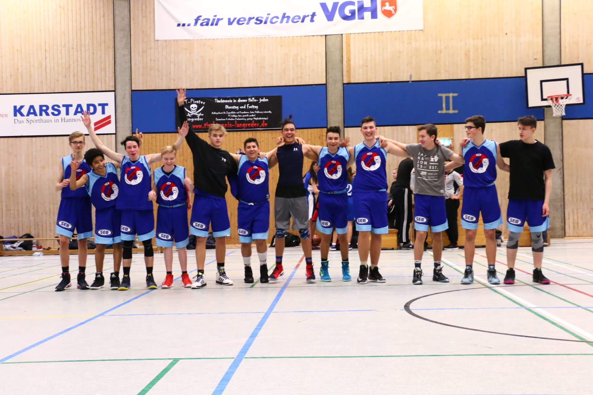 u16 erkämpft sich auf Platz 2 der BezirksOBERLIGA! Basketball in Basche